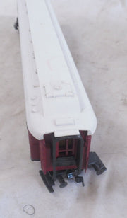 Liliput Ho Passenger Car Non Lighted   (no box)